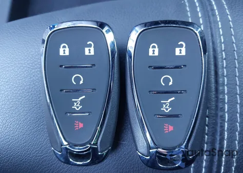 2024 Chevrolet Blazer Awd 3Lt from USA, damaged, VIN 3GNKBJR40RS169673